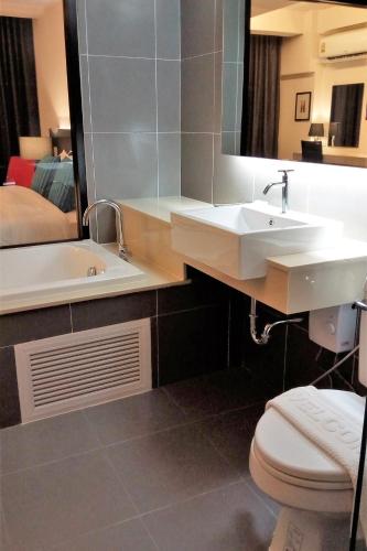 Bilik mandi di The Harmony Ville