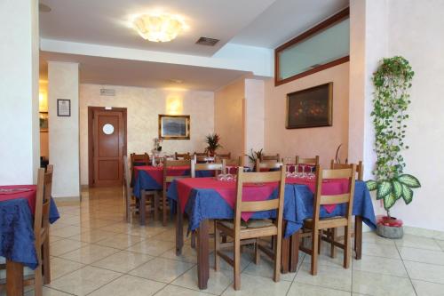 Φωτογραφία από το άλμπουμ του Hotel L'Incontro σε Galzignano