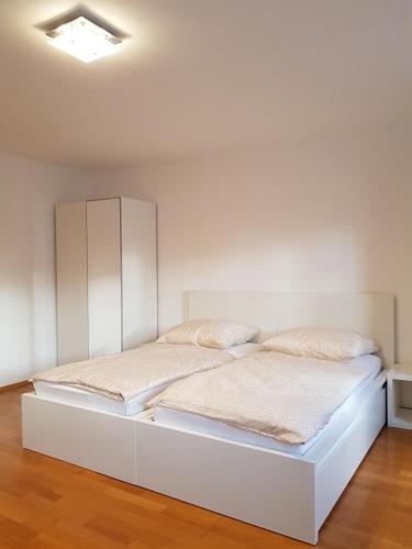 Säng eller sängar i ett rum på Apartment Jale