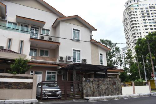 Gedung tempat rumah liburan berlokasi