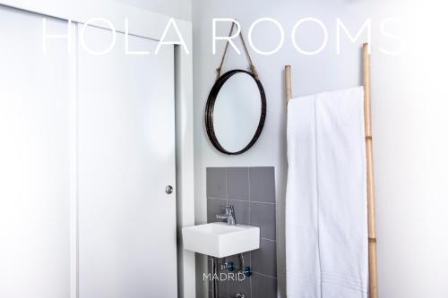 Hola Rooms photo 39