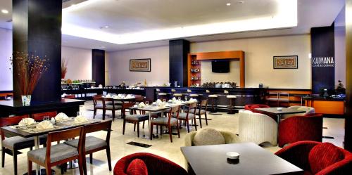 Restoran atau tempat lain untuk makan di Aston Jayapura Hotel and Convention Center