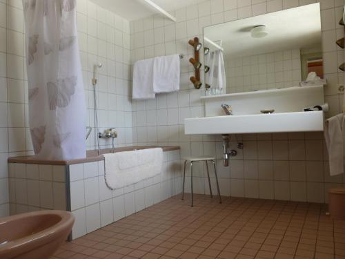 Koupelna v ubytování Hotel de la Poste Verbier