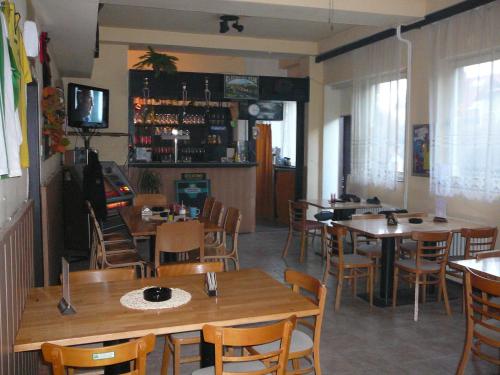 Restorāns vai citas vietas, kur ieturēt maltīti, naktsmītnē Sporthostel Scandinavia
