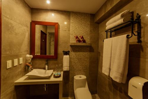 Koupelna v ubytování Yawar Inka Hotel
