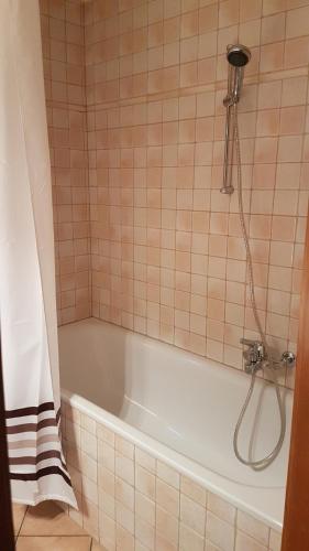 Ванна кімната в Chalet Chaperon Rouge