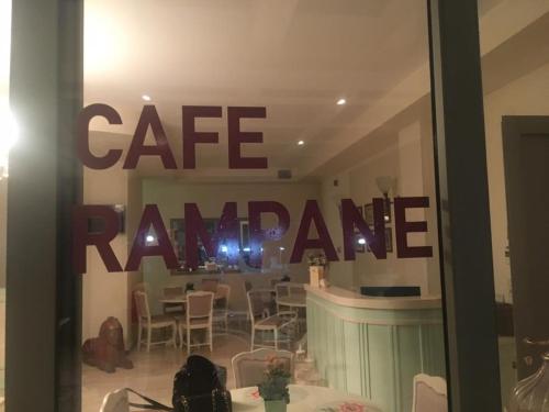 Restaurace v ubytování Costa Rampane