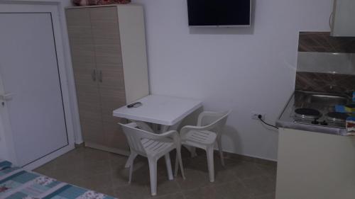 Galeriebild der Unterkunft Apartmani "Ravić" in Sutomore