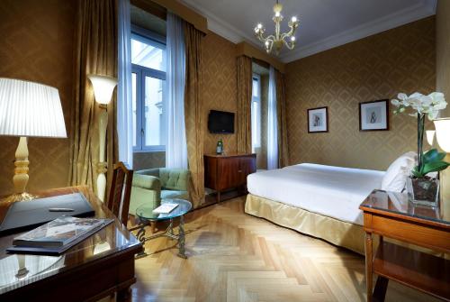 Gallery image of Eurostars Hotel Excelsior in Naples