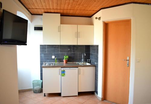 Gallery image of Apartment Bini in Molunat