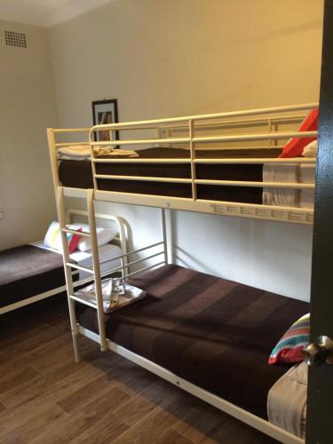 Guesthouse 83にあるベッド