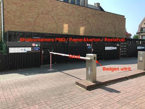 a barricade in front of a building at Recent vernieuwd appartement met zeezicht en een gratis parkeerplaats in Koksijde