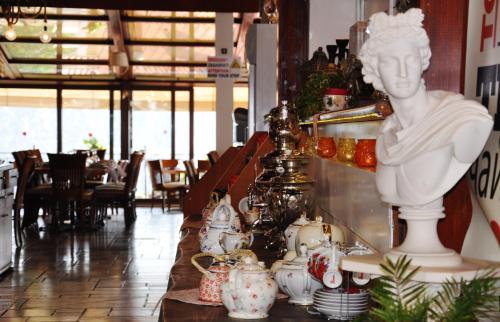 Jídlo v hotelu nebo okolí