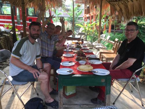 Khách lưu trú tại Vu Linh Homestay