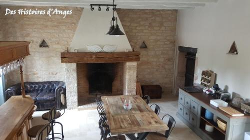 Χώρος καθιστικού στο B&B Des Histoires d'Anges - Côté Jardin - Accueil Vélo