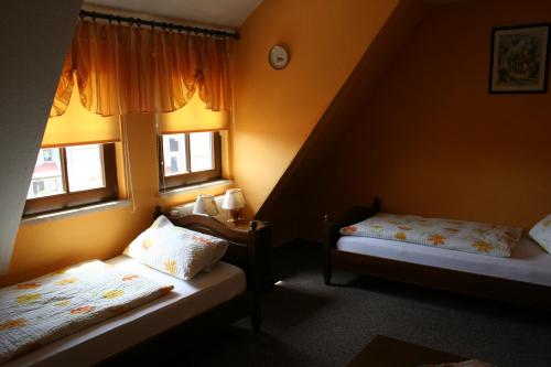 Gallery image of Gasthaus & Hotel Zur Linde in Hermsdorf