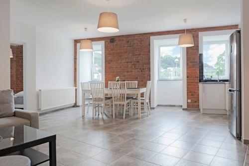 Posezení v ubytování Apartamenty w starym browarze 1
