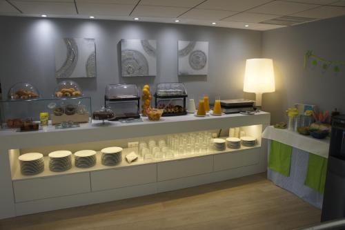 Jídlo v aparthotelu nebo okolí