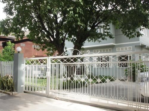 Gambar di galeri bagi Lada House di Lampang