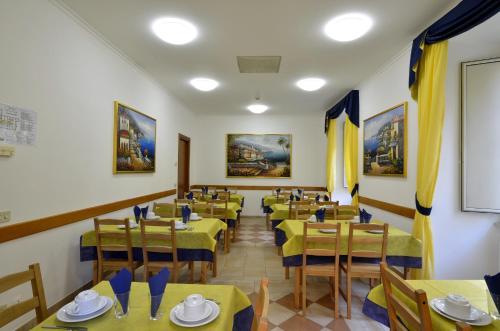 Gallery image of Hotel Tex in Rome