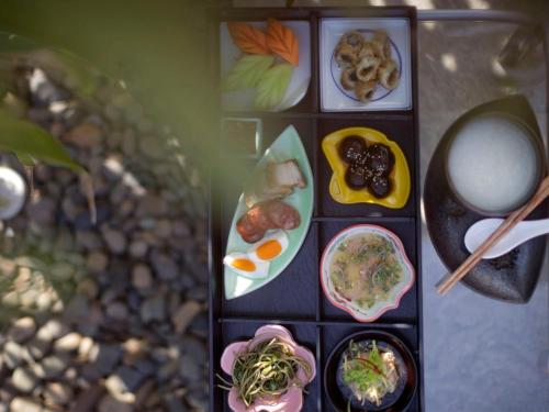 Mad på resortet eller i nærheden