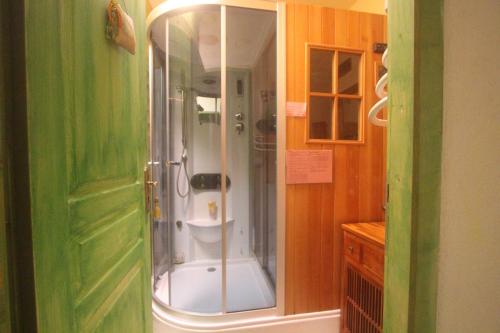 Ванна кімната в Les Ateliers d'Art