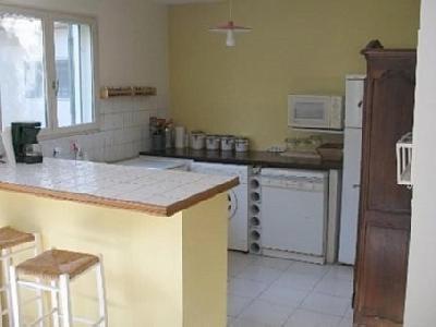 Kuchyň nebo kuchyňský kout v ubytování MAZET avec spa
