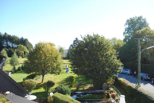 Κήπος έξω από το Landgasthof Gruss