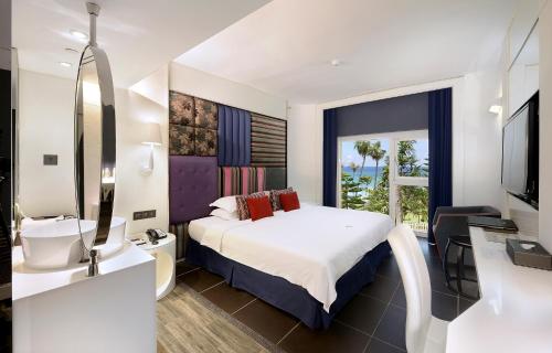 Gallery image of Chateau Beach Resort Kenting in Kenting