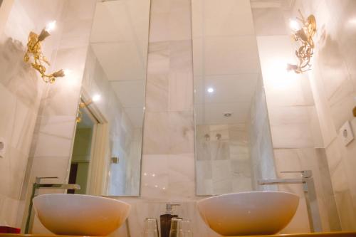 Koupelna v ubytování Apartamento Bizcocheros con piscina y jardín privado
