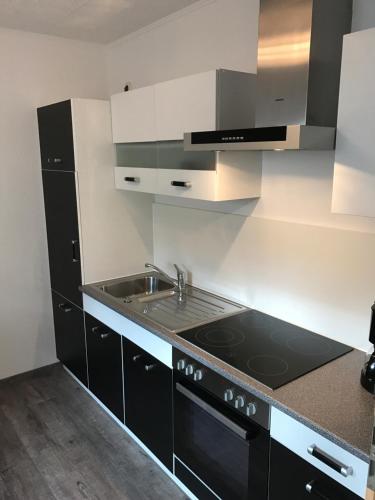 Kuchyň nebo kuchyňský kout v ubytování Ferienwohnung Göbel