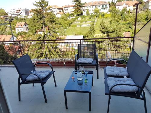 Silverhill Apartment