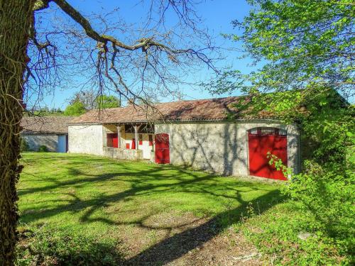 Holiday Home near Bergerac Vineyards