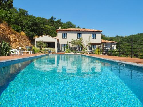 Villa d'Arnaud 내부 또는 인근 수영장