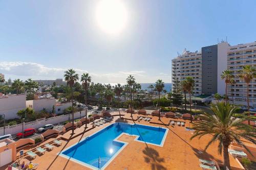 Acapulco, Costa Adeje, Tenerife, Playa de Fañabe ...