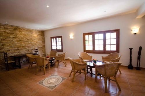 Χώρος καθιστικού στο Hotel Club Can Jordi
