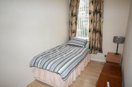 Gallery image of MARLEY MANSIONs APARTMENT - CLARENDON in Wallasey
