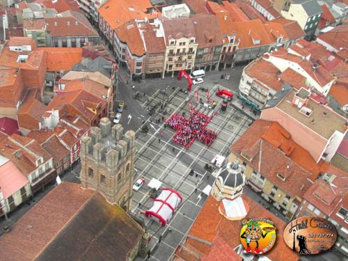 an aerial view of a city with a christmas display at Caminito ARG in La Bañeza