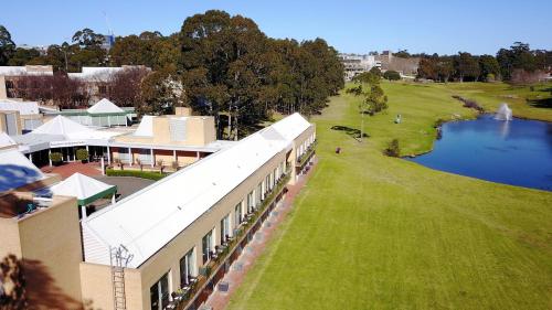 MGSM Executive Hotel & Conference Centre Image