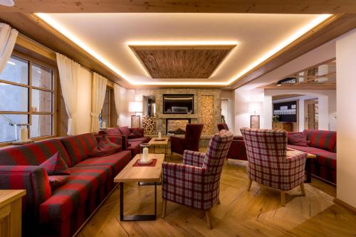 Kuchyň nebo kuchyňský kout v ubytování Verwöhnhotel Kristall
