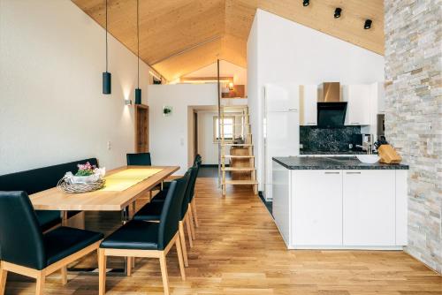 Una cocina o cocineta en Nowders Apartments