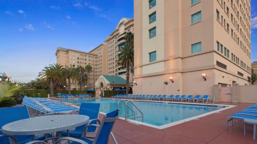 The Florida Hotel & Conference Center in the Florida Mall photo 19