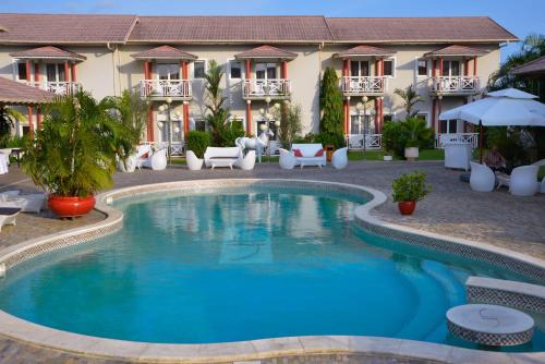 Nomad Suites Residence