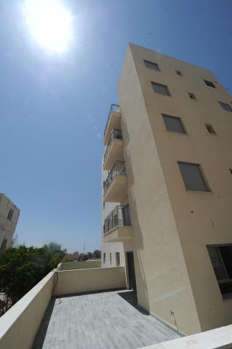 Το κτήριο όπου στεγάζεται  το διαμέρισμα