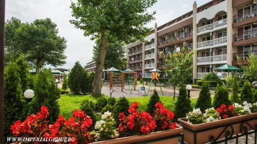 Κήπος έξω από το HI Hotels Imperial Resort - Ultra All Inclusive, FREE PARKING