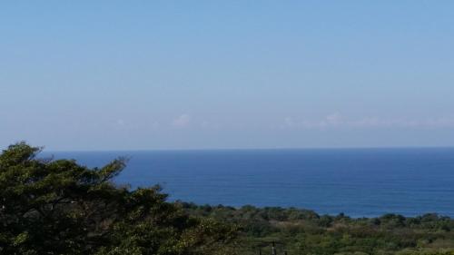 Uma vista do mar geral ou uma vista do mar a partir do bed and breakfast