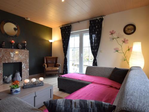 Uma área de estar em Furnished Holiday Home in Tillet with Private Terrace