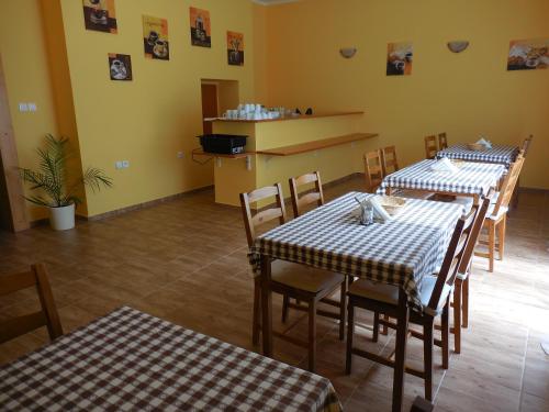 Restaurace v ubytování Penzion Tisuvka