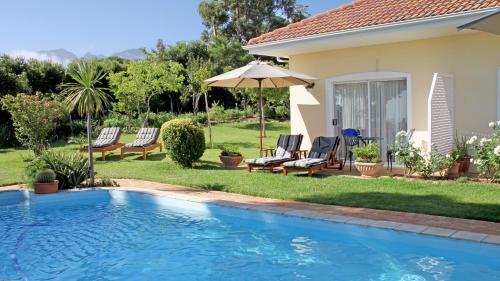 Πισίνα στο ή κοντά στο Somerset Sights B&B