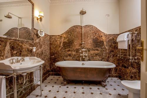 Hotel Locarno photo 117
